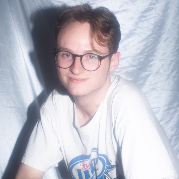 Meet your Posher, Cody - Picture 1 of 1